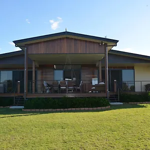 ***** Bed & Breakfast Fraser Views Australia
