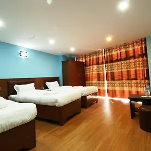  Hotel Everest Nepal